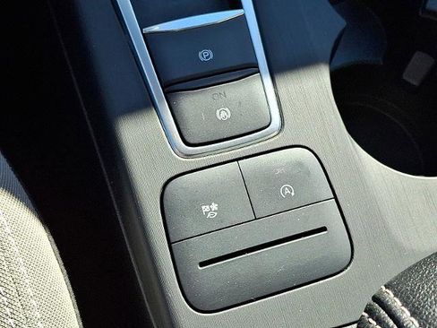 Certified 2022 Ford Escape SE w/ Convenience Package image 24