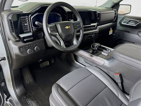 New 2026 Chevrolet Silverado 1500 LTZ w/ LTZ Premium Texas Edition image 5