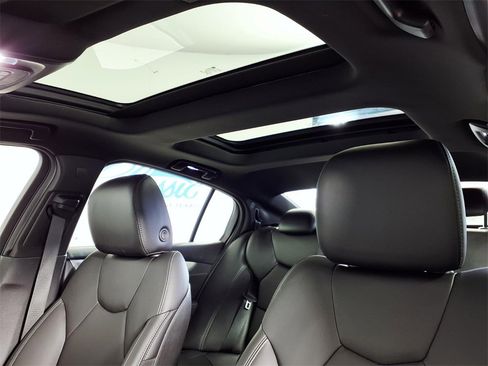 Used 2021 Cadillac CT5 Luxury w/ Sun And Sound Package image 15