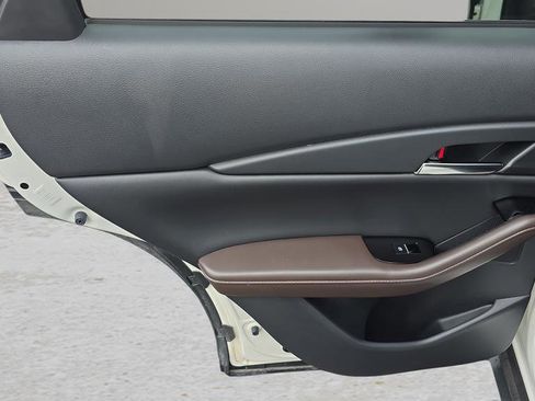 Certified 2025 MAZDA CX-30 2.5 Turbo w/ Premium Package image 14