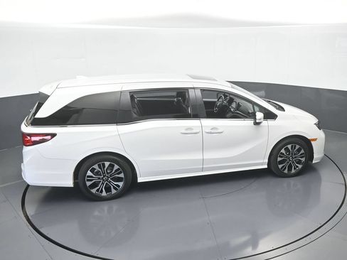 Used 2025 Honda Odyssey Elite image 60