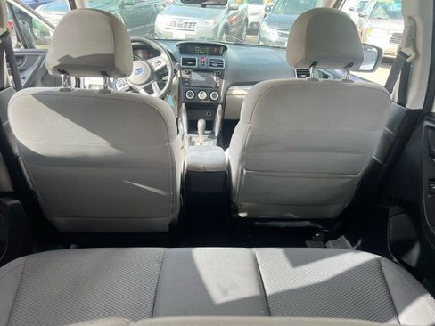 Used 2018 Subaru Forester 2.5i w/ Alloy Wheel Package image 9