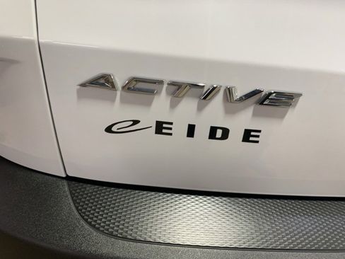 Used 2023 Ford Escape Active w/ Tech Pack #2 image 27