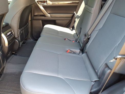 Certified 2023 Lexus GX 460 Premium w/ Premium Package AWD/4WD image 6
