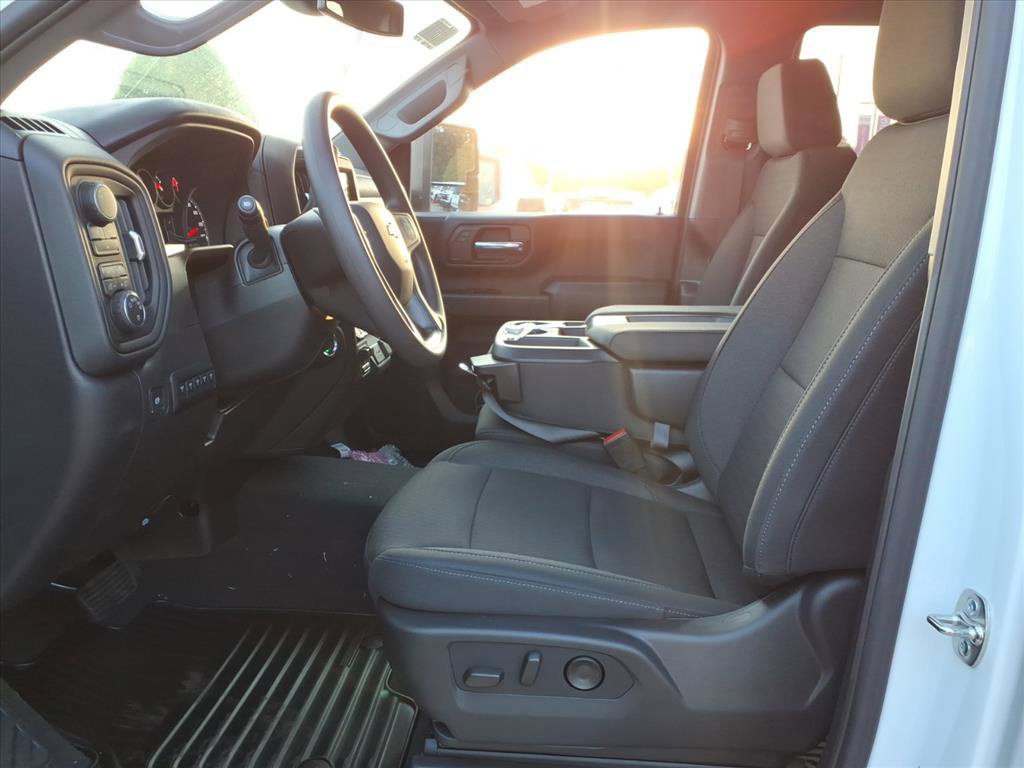 New 2026 Chevrolet Silverado 2500 Custom w/ Custom Value Package AWD/4WD image 15