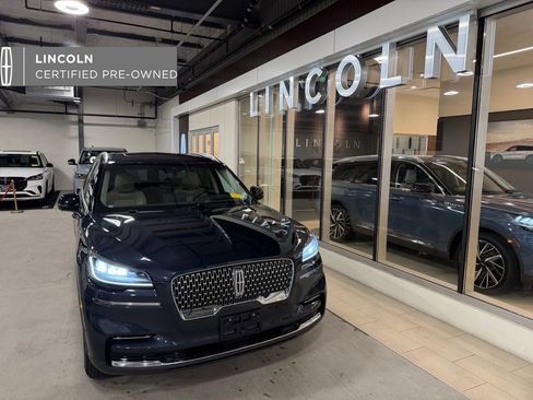 Used 2023 Lincoln Aviator Reserve w/ Equipment Group 201A AWD/4WD image 1