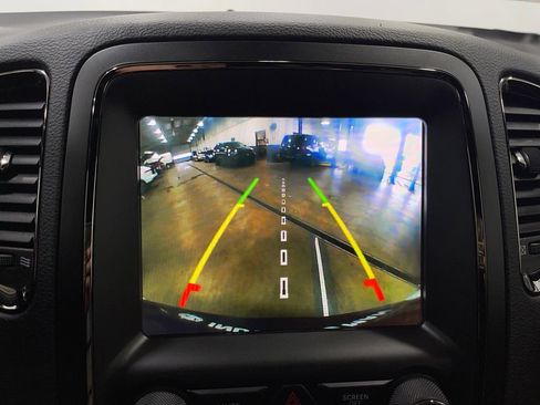 Used 2018 Dodge Durango R/T w/ Technology Group image 11