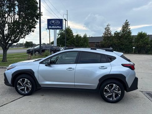 Used 2026 Subaru Crosstrek 2.5i Premium AWD/4WD image 4
