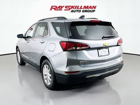 Used 2024 Chevrolet Equinox LT FWD image 5