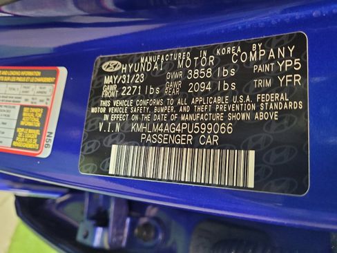 Used 2023 Hyundai Elantra SEL image 33