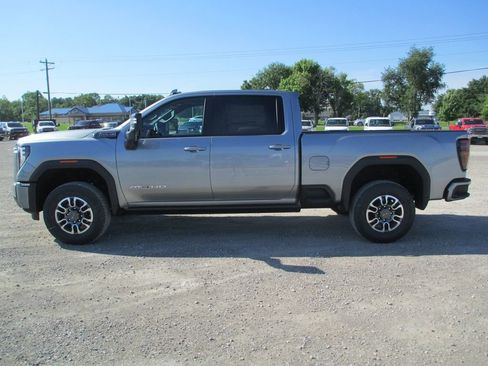 New 2026 GMC Sierra 2500 AT4 w/ AT4 Premium Plus Package AWD/4WD image 10