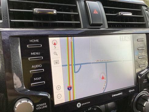 Used 2020 Toyota 4Runner TRD Off-Road Premium image 3