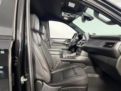 Used 2024 Chevrolet Tahoe RST w/ RST Performance Edition AWD/4WD image 32
