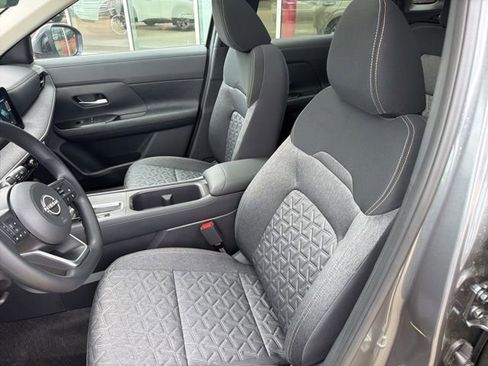 New 2026 Nissan Kicks SV FWD image 9