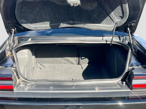 Used 2021 Dodge Challenger R/T Scat Pack w/ Shaker Package image 26