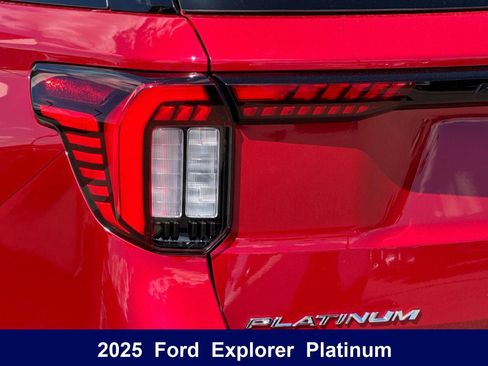 Used 2025 Ford Explorer Platinum w/ Ultimate Package RWD image 38
