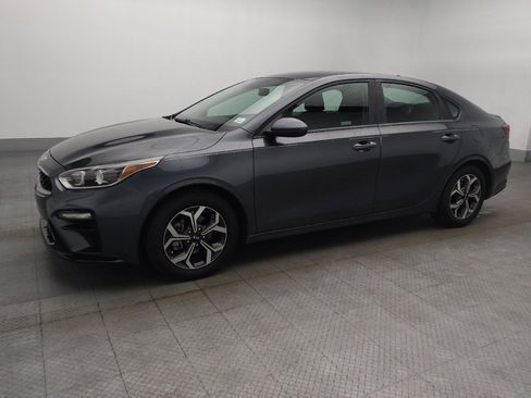 Used 2019 Kia Forte LXS image 2