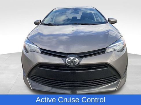 Used 2019 Toyota Corolla LE image 7