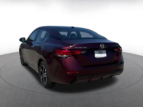 Used 2025 Nissan Sentra SV image 10