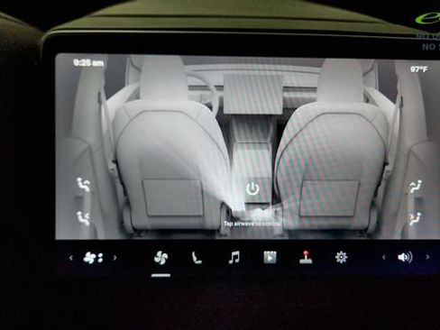 Used 2026 Tesla Model Y AWD image 51