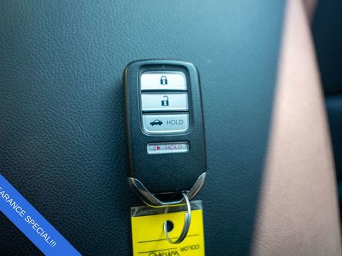Used 2022 Honda Accord LX image 29