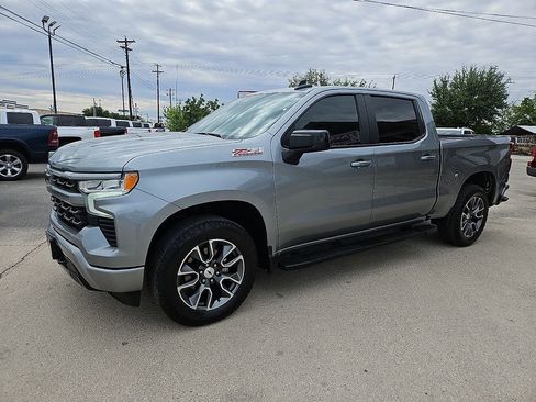 Used 2024 Chevrolet Silverado 1500 RST w/ Z71 Off-Road Package image 2