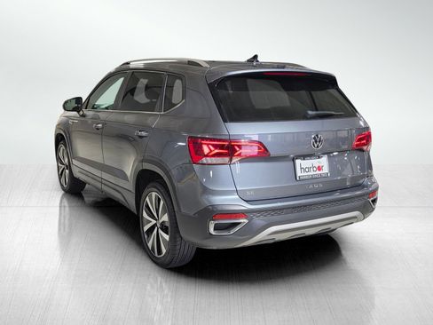 Used 2023 Volkswagen Taos SE image 5