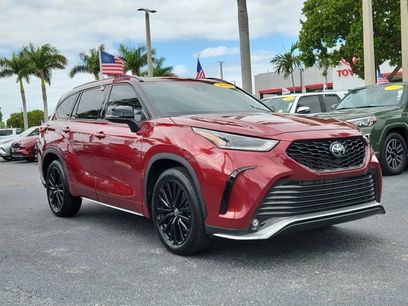 Used 2023 Toyota Highlander XSE