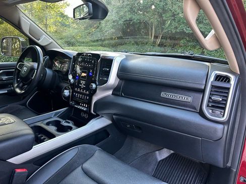 Used 2020 RAM 1500 Laramie image 22