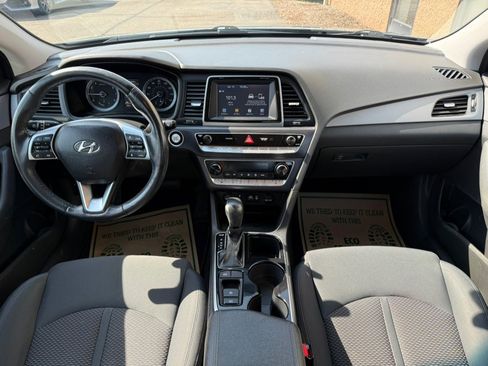 Used 2019 Hyundai Sonata SEL w/ Tech Package 02 FWD image 24