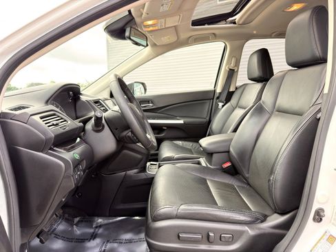Used 2016 Honda CR-V Touring image 15