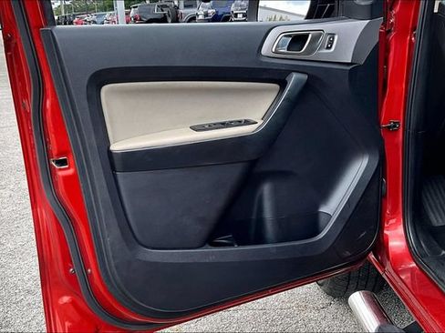 Used 2019 Ford Ranger XLT w/ Equipment Group 301A Mid AWD/4WD image 17