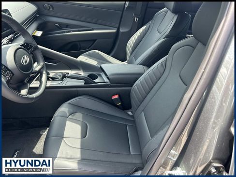 New 2026 Hyundai Elantra SEL Sport FWD image 15