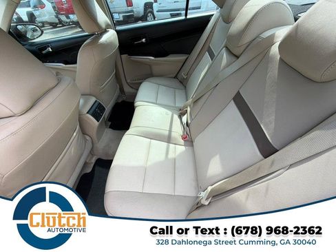 Used 2014 Toyota Camry XLE w/ Leather Package image 15