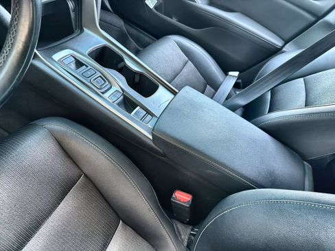 Used 2020 Honda Accord Sport image 20