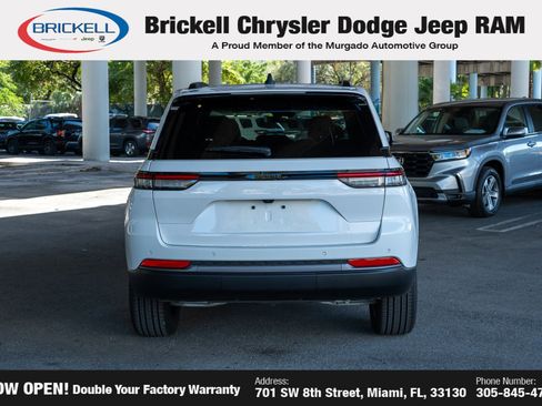 New 2026 Jeep Grand Cherokee Limited w/ Limited Altitude Package image 11