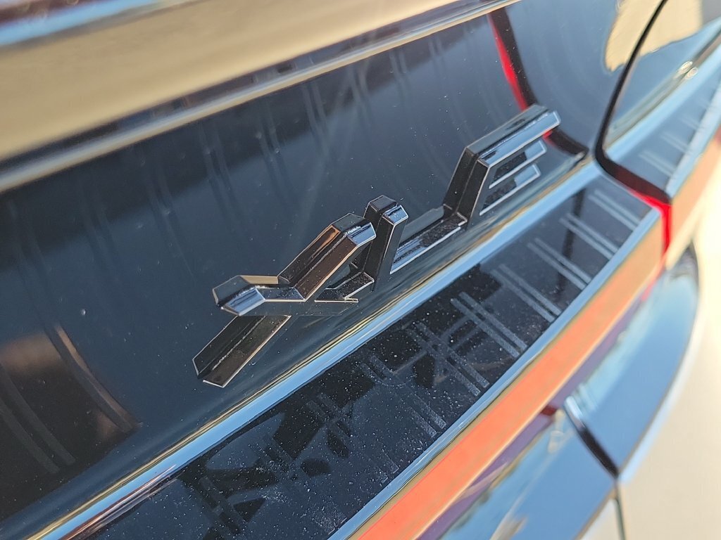 New 2027 Toyota Prius XLE FWD image 8