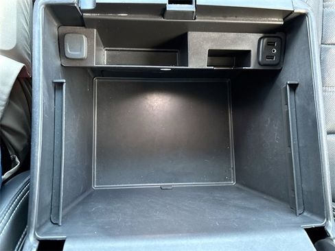 Used 2018 GMC Yukon XL Denali w/ Denali Ultimate Package image 30