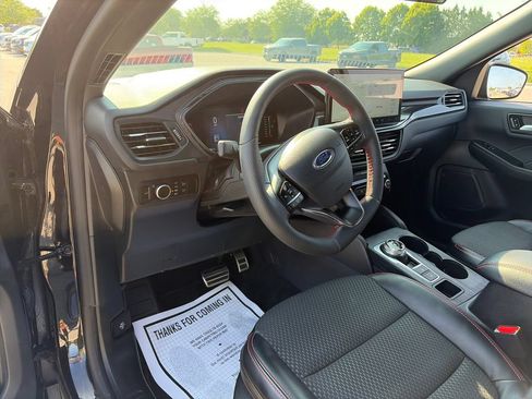 Used 2023 Ford Escape ST-Line w/ Tech Pack #1 AWD/4WD image 14