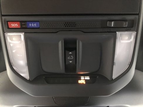 Used 2026 Subaru Forester Premium image 28