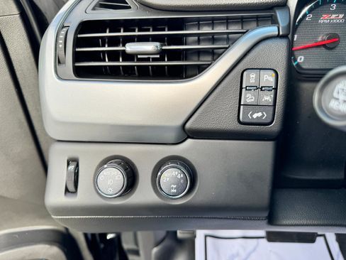 Used 2019 Chevrolet Tahoe LT image 28