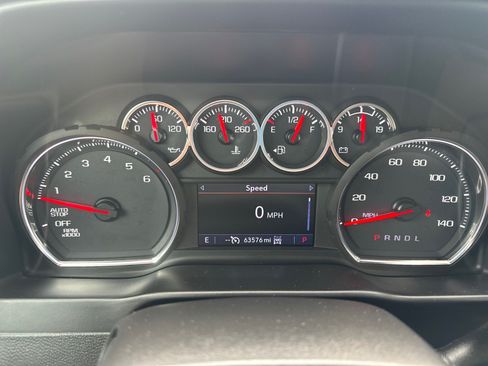 Used 2020 Chevrolet Silverado 1500 LT AWD/4WD image 30