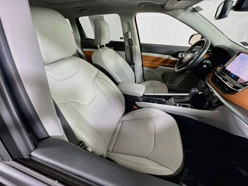 Used 2022 Jeep Compass Limited w/ Elite Group AWD/4WD image 27