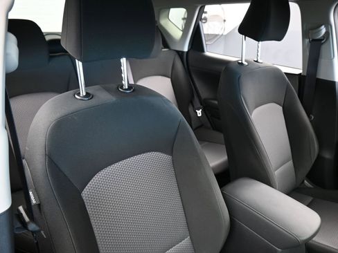 Used 2024 Kia Soul S image 39