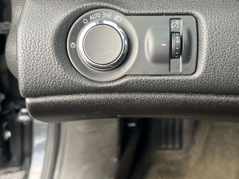 Used 2014 Chevrolet Malibu LT image 19