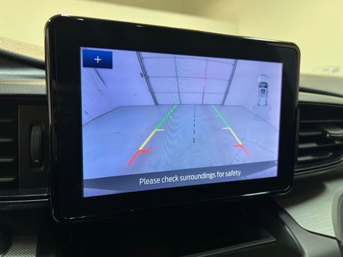 Used 2020 Ford Explorer XLT w/ Comfort Package image 25