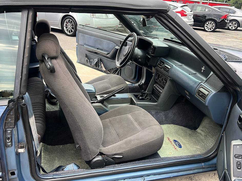 Used 1989 Ford Mustang LX RWD image 28