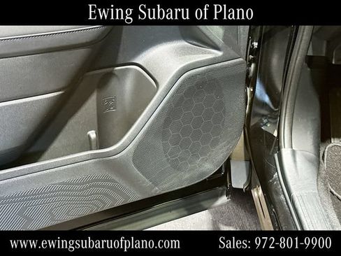 Used 2025 Subaru Forester Premium AWD/4WD image 19