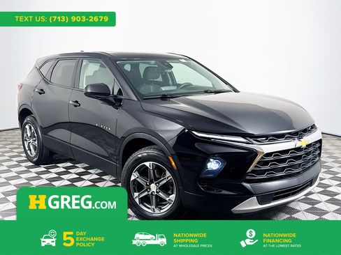 Used 2024 Chevrolet Blazer LT FWD image 1