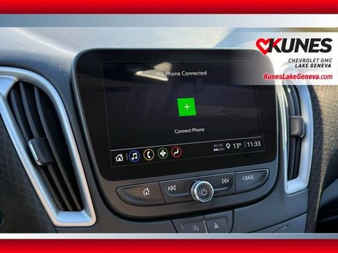 Used 2023 Chevrolet Malibu LT image 32